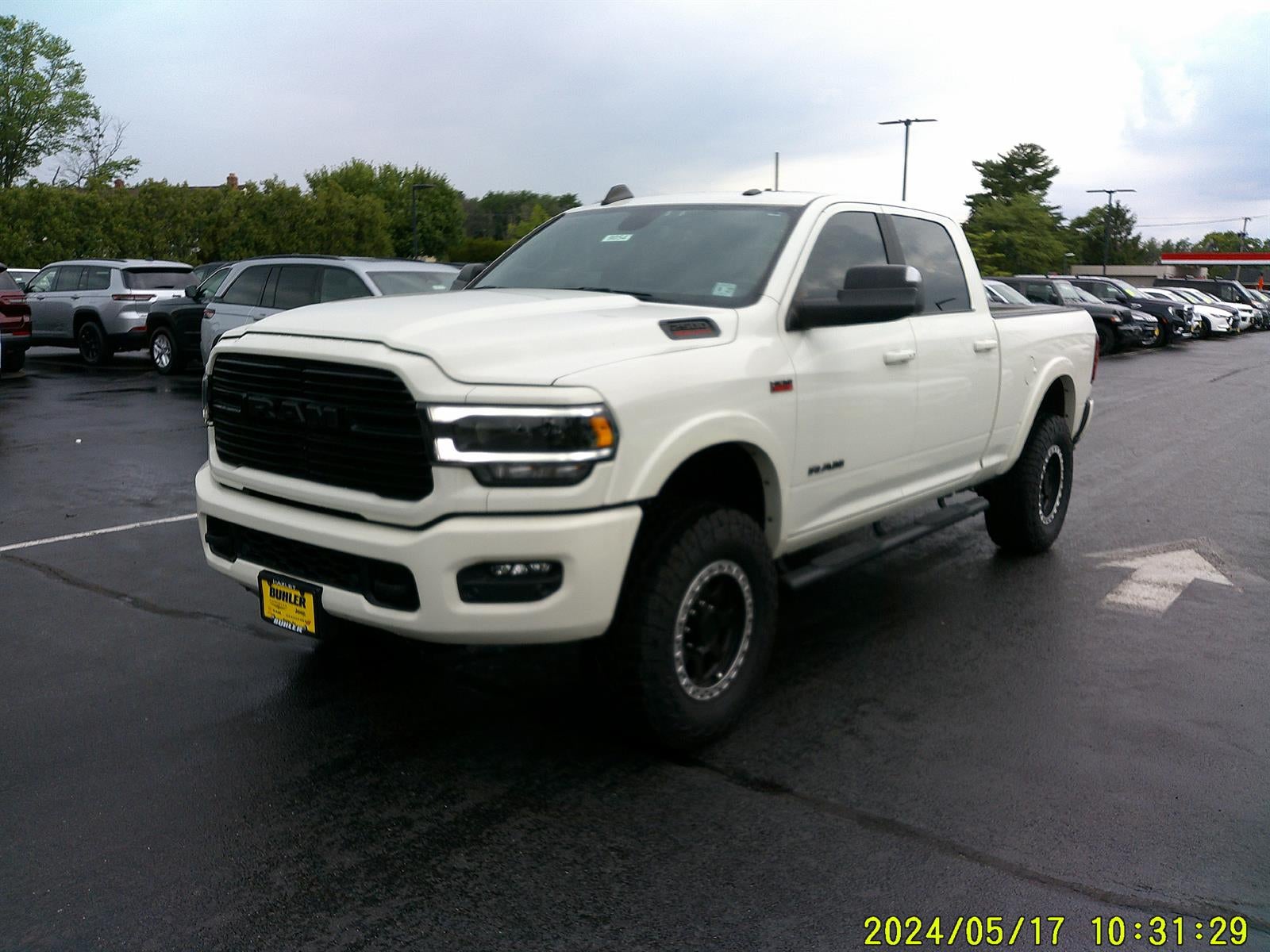 2022 RAM 2500 Laramie Crew Cab 4x4 6'4' Box