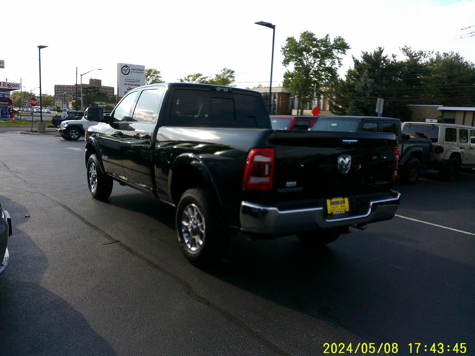 2022 RAM 2500 Laramie Crew Cab 4x4 6'4' Box