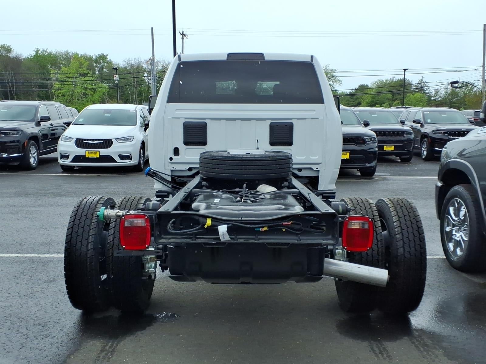 2026 RAM Ram 5500 Chassis Cab RAM 5500 TRADESMAN CHASSIS CREW CAB 4X4 60' CA