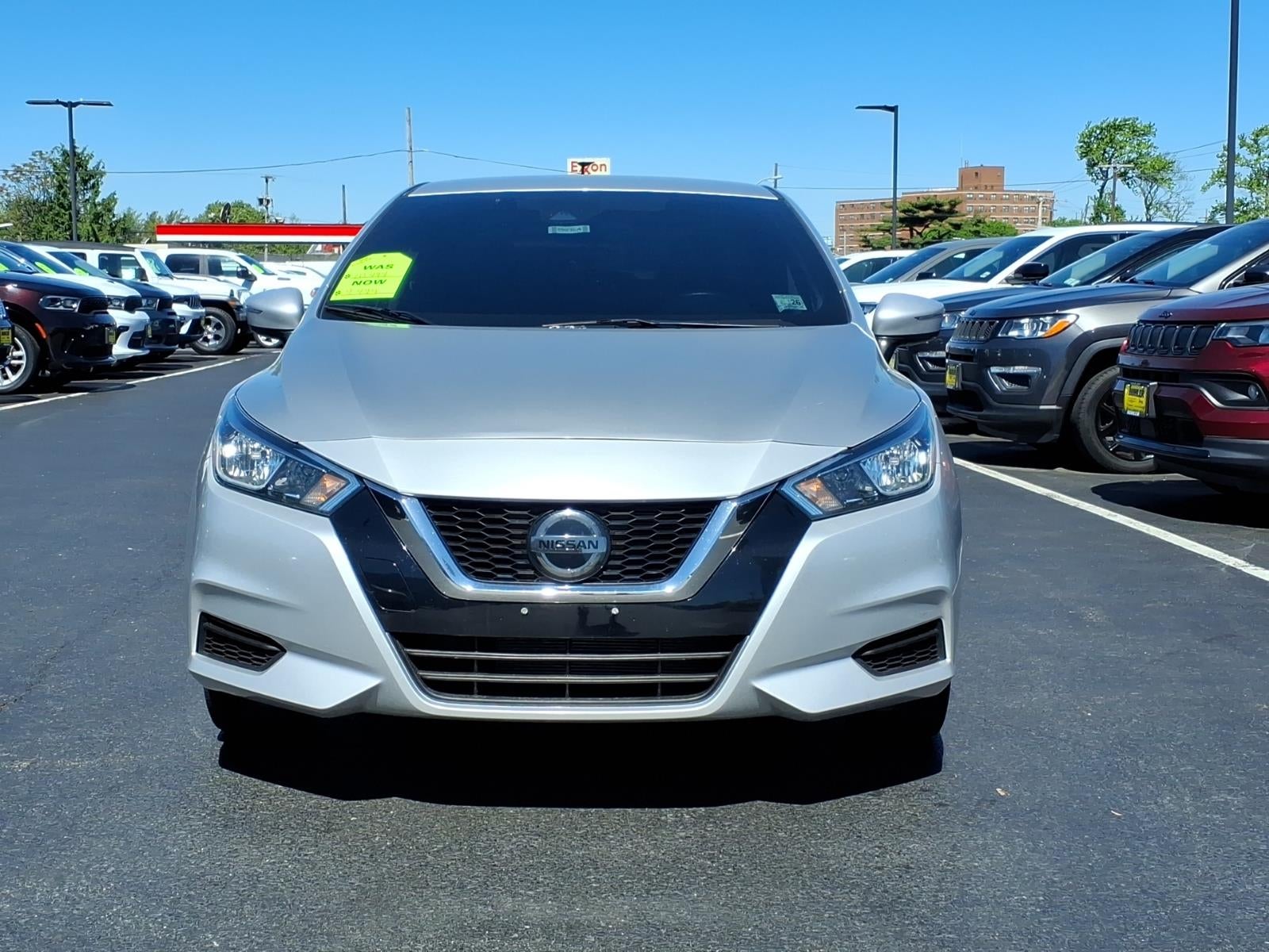 2021 Nissan Versa SV Xtronic CVT