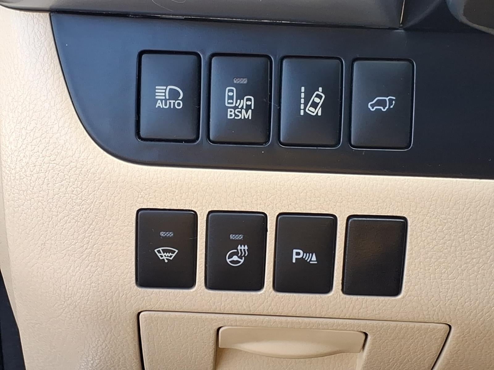 2016 Toyota Highlander Limited Platinum V6