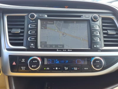 2016 Toyota Highlander Limited Platinum V6