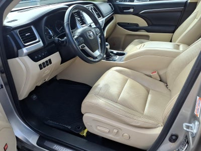 2016 Toyota Highlander Limited Platinum V6