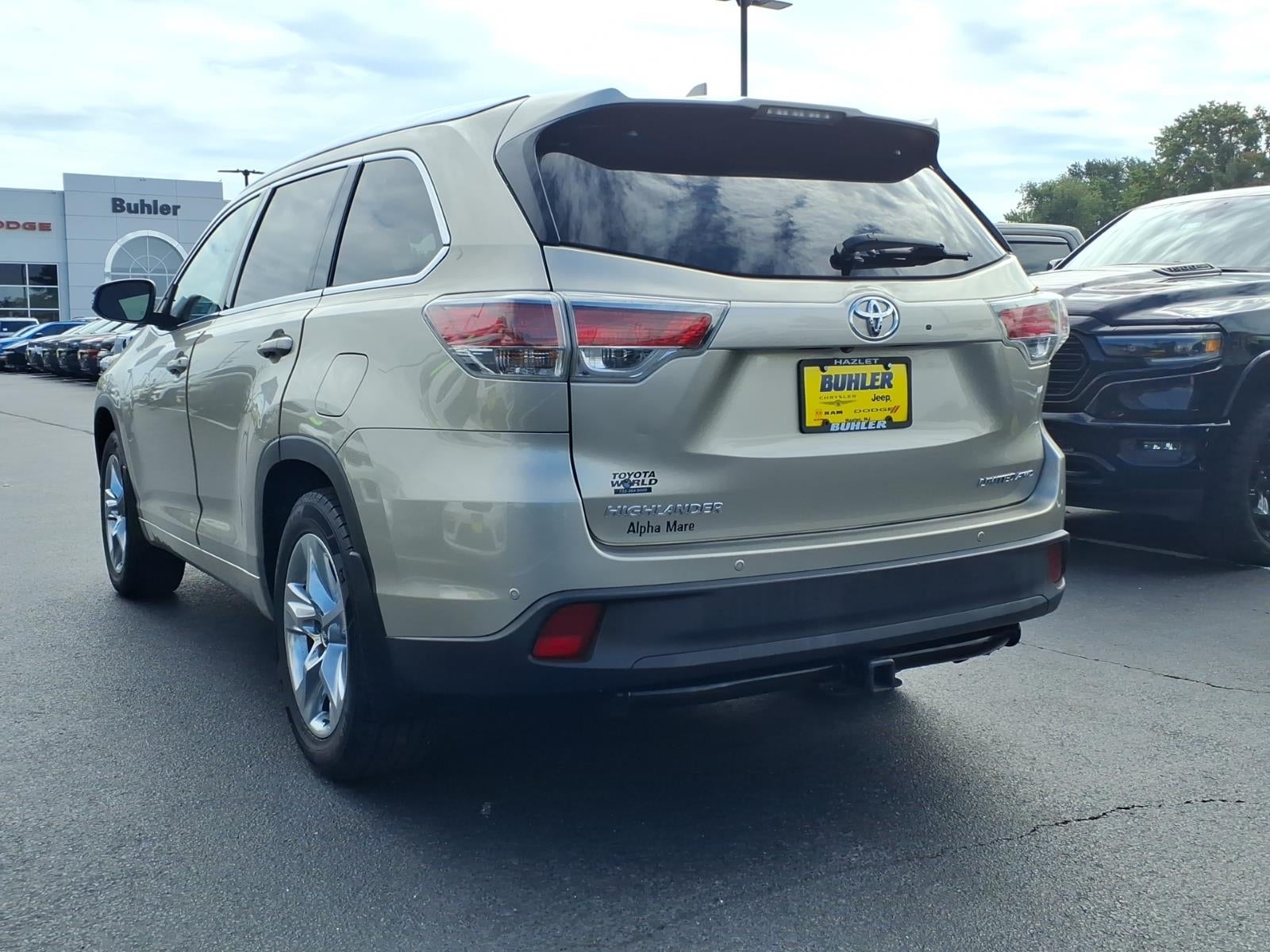 2016 Toyota Highlander Limited Platinum V6