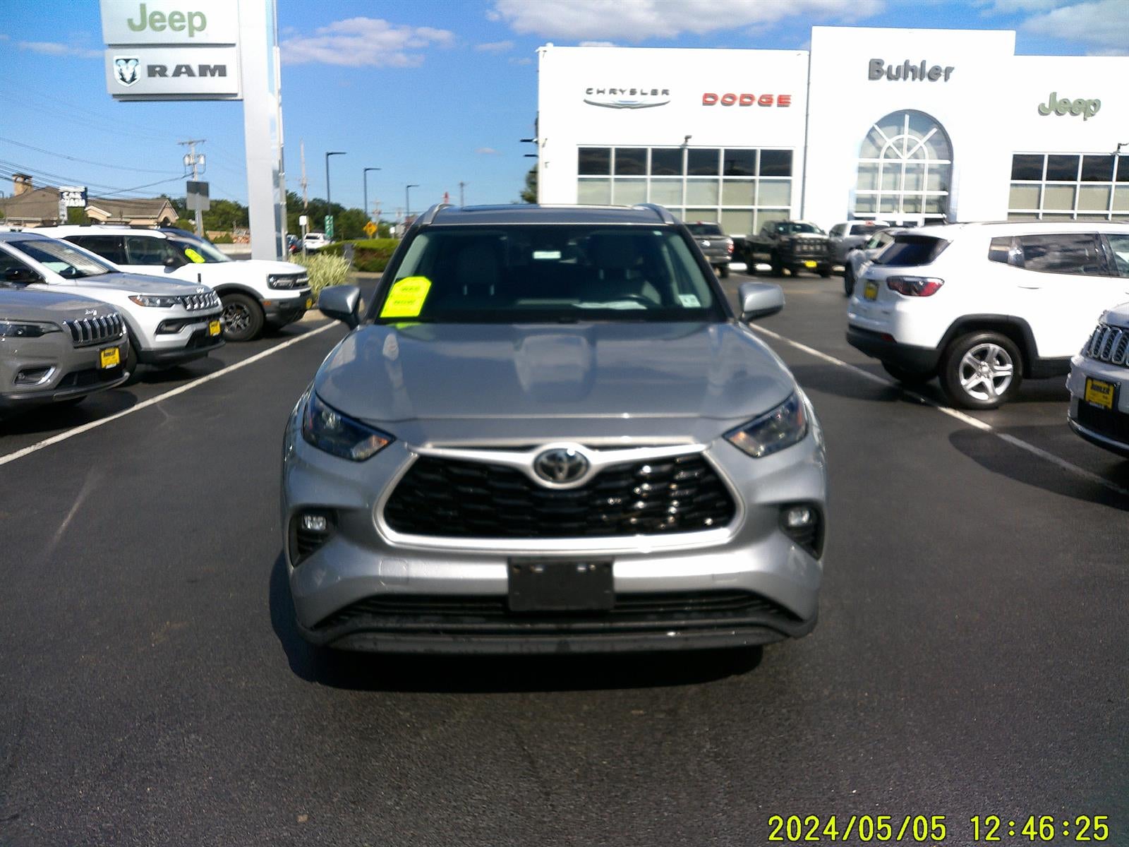 2022 Toyota Highlander XLE