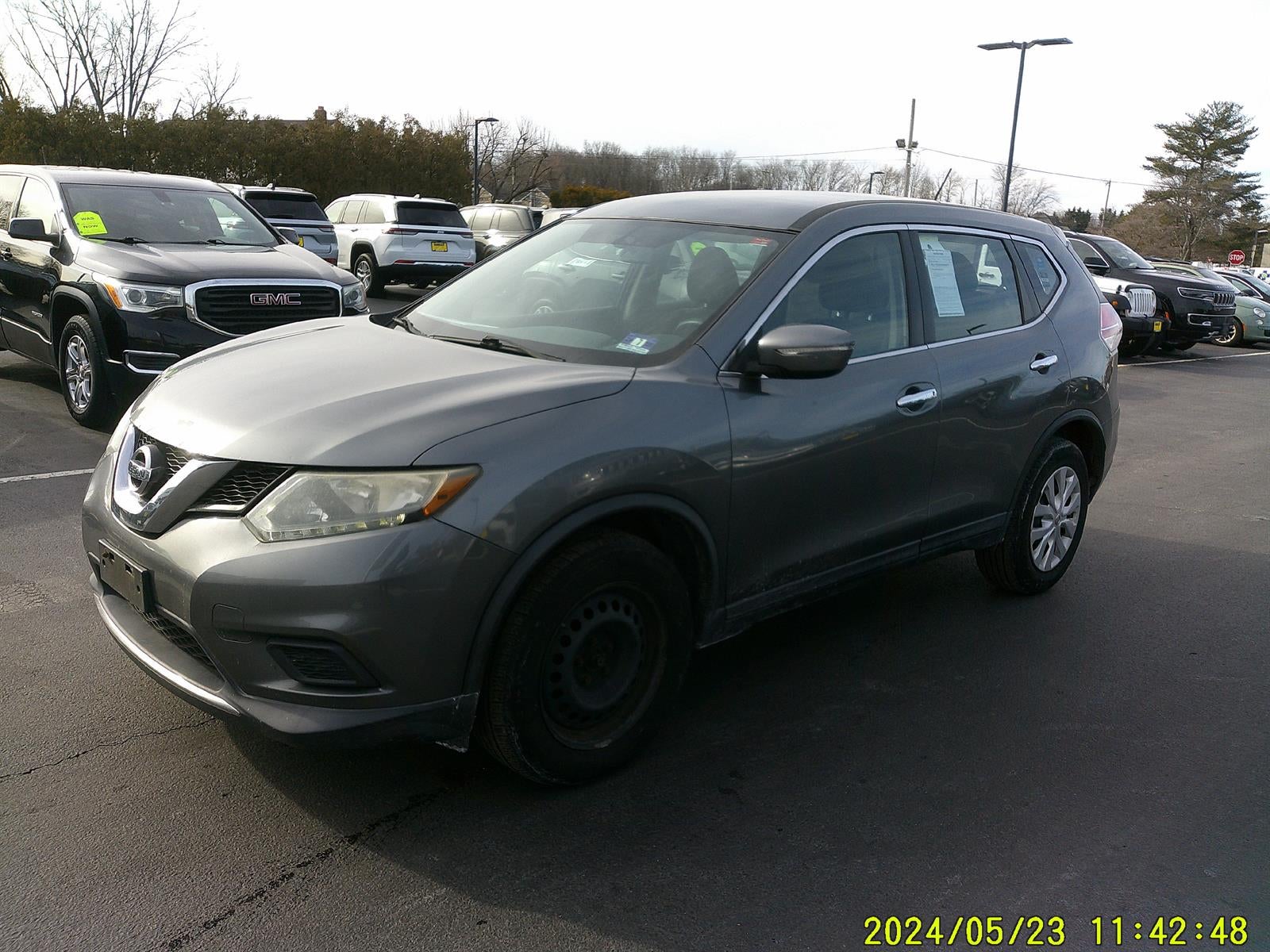 2015 Nissan Rogue S