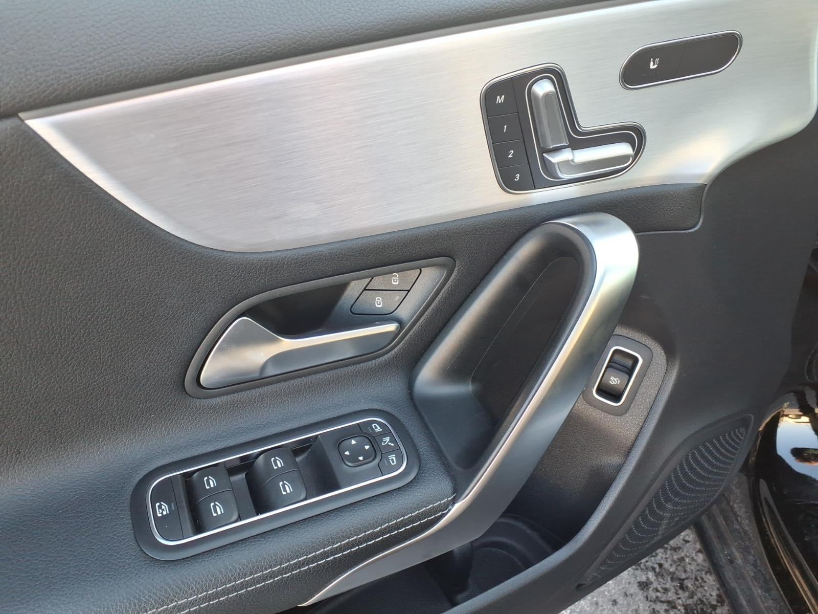 2021 Mercedes-Benz A 220 4MATIC®